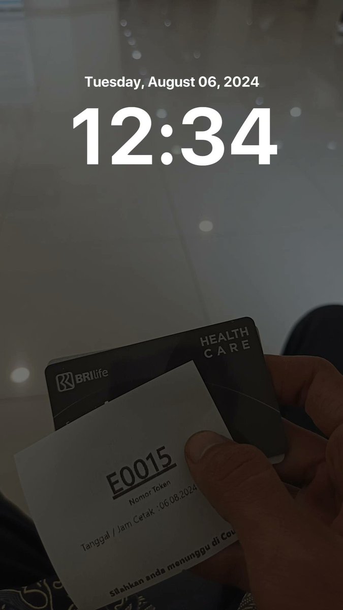 Bikin resah aja kalo lg kerja