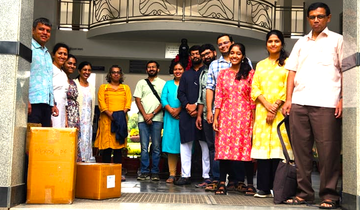 <a href="/EduSciHelsinki/">Faculty of Educational Sciences, Univ. of Helsinki</a> Biologists <a href="/DbBeena/">Beena DB</a> <a href="/flygal_antara/">antara das</a> &amp; others hauled themselves &amp; their experimental set-ups for an outreach event in Coorg. 200 students &amp; teachers participated! Sessions ranged from fingerprints, quantum, climate change, birds, telescopes and circadian clocks!