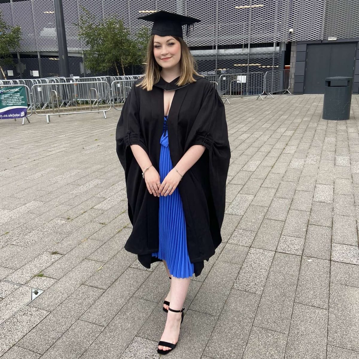 Congratulations to Isobel Flanagan, OH 2012-17, who is embarking on a career as a primary school teacher in September. To read more, please visit oldhymerians.com/news/oh-news/7…