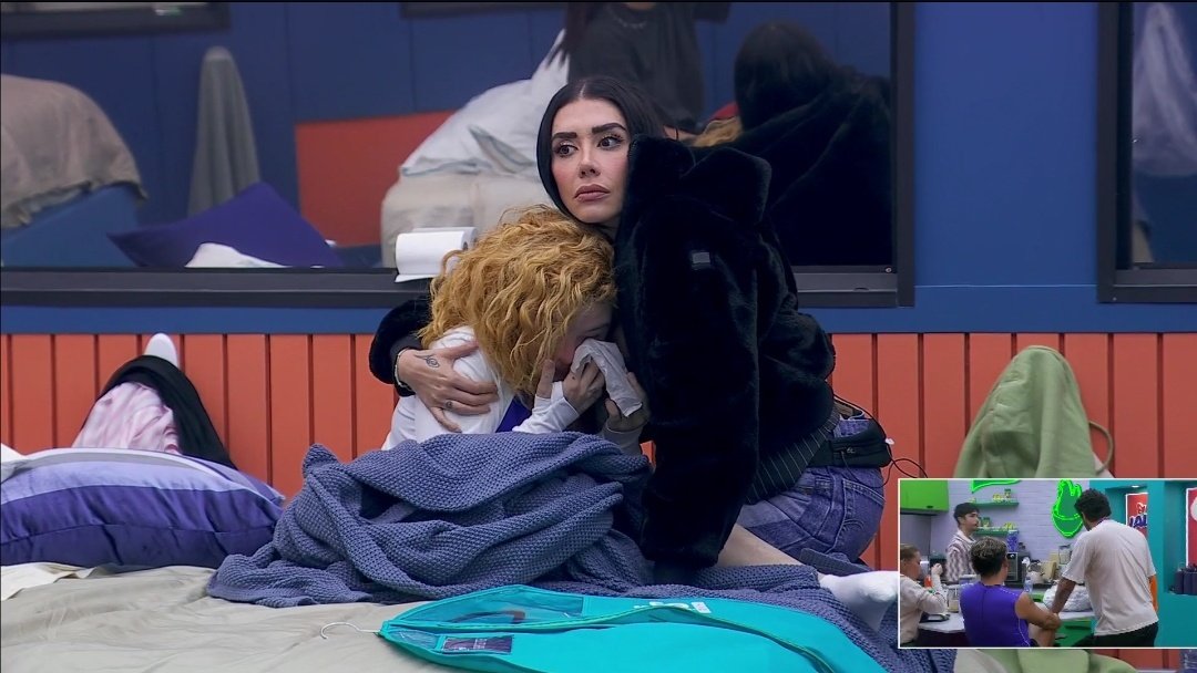 005HTL's tweet photo. Arath:
"violencia es como trae a esta niña, y el publico esta de testigo, y la gente no es pendeja, eso es bullying"

ASÍ ES ARATH, ESTAMOS VIENDO Y ACÁ COMO PODEMOS LA ESTAMOS DEFENDIENDO 
#LaCasaDeLosFamosoMx #LCDLFMx https://t.co/xlinDoZzFm
