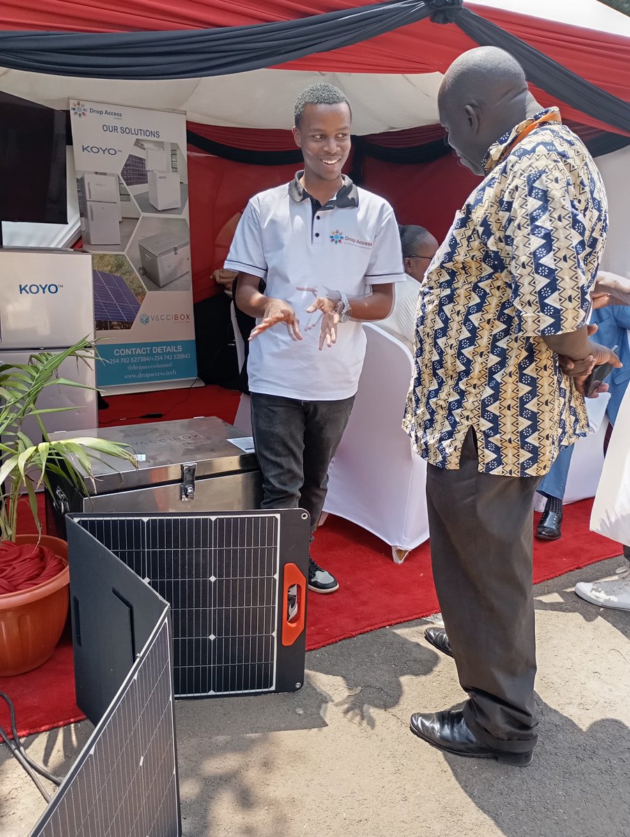 AccessDrop's tweet image. Exciting times at All Saints Cathedral, Nairobi, as we&apos;re showcasing our #innovative solutions at the Equity Bank Limited.
#Vaccibox, our #IoT-enabled, #portable fridge designed for vaccine transport and storage. This technologies represent our commitment to #sustainability
