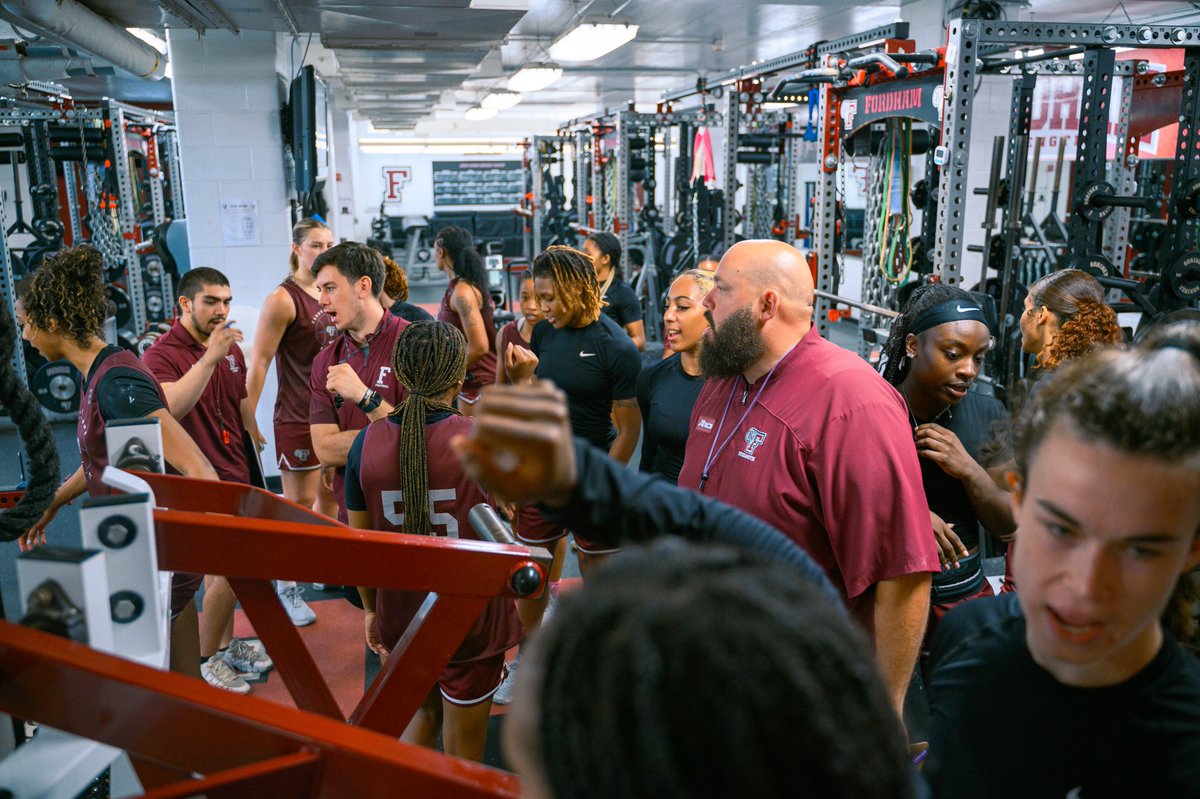 FordhamWBB's tweet photo. 𝗖𝗵𝗮𝗺𝗽𝗶𝗼𝗻𝘀 𝗱𝗼𝗶𝗻𝗴 𝗖𝗵𝗮𝗺𝗽𝗶𝗼𝗻𝘀𝗵𝗶𝗽 𝘁𝗵𝗶𝗻𝗴𝘀

Top-3 performers this month🏀
1️⃣ @rosemnelson04 
2️⃣ Chaé Harris
3️⃣ Taylor Donaldson

#Ramily #Fordham #Championshipweek #ncaawbb #A10wbb https://t.co/aGMETpciU5
