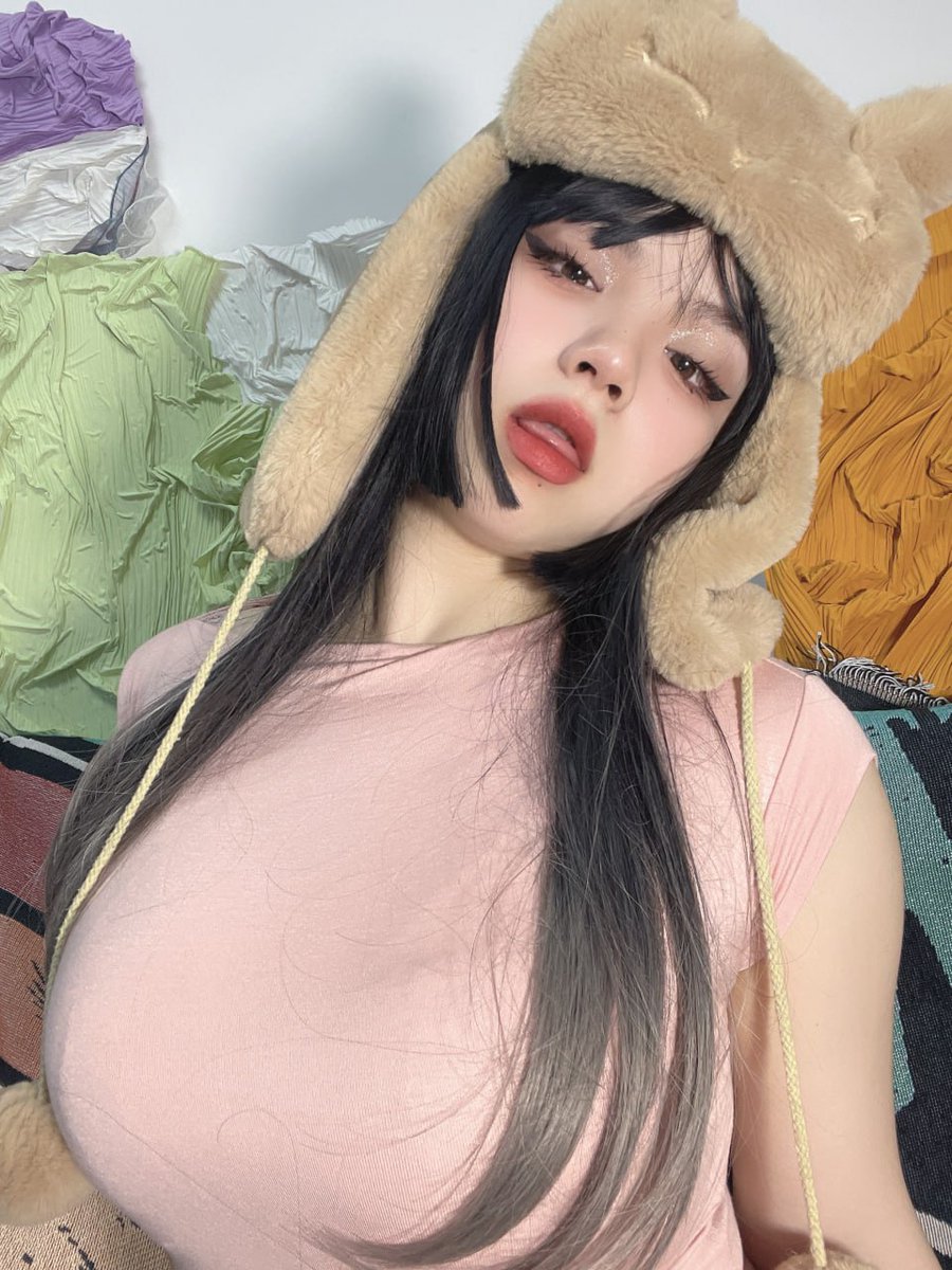 CyouBB_'s tweet photo. 家人眼中我是乖乖女 不敢让他们知道我喜欢���X
 😘点赞送私照～ https://t.co/K3nXkxFr9m