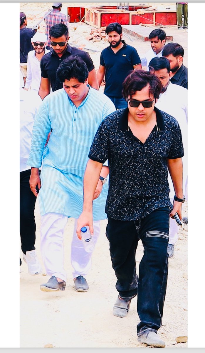 armankh1746's tweet photo. जन्मदिन की बहुत मुबारकबाद भाई। 
यह साल आपके लिए उतना ही ख़ुशी और सुकून ले आये जितना आपने दूसरों को दिया है और देना चाहते हैं। आपकी आवाज़ हम सबको प्रेरित करती रहे और आपकी यात्रा आपके सामने आने वाली चुनौतियों को दूर करने की ताकत से भरी रहे। 
My hero-my pride❤️
@ShayarImran https://t.co/cBM9xqD3F5