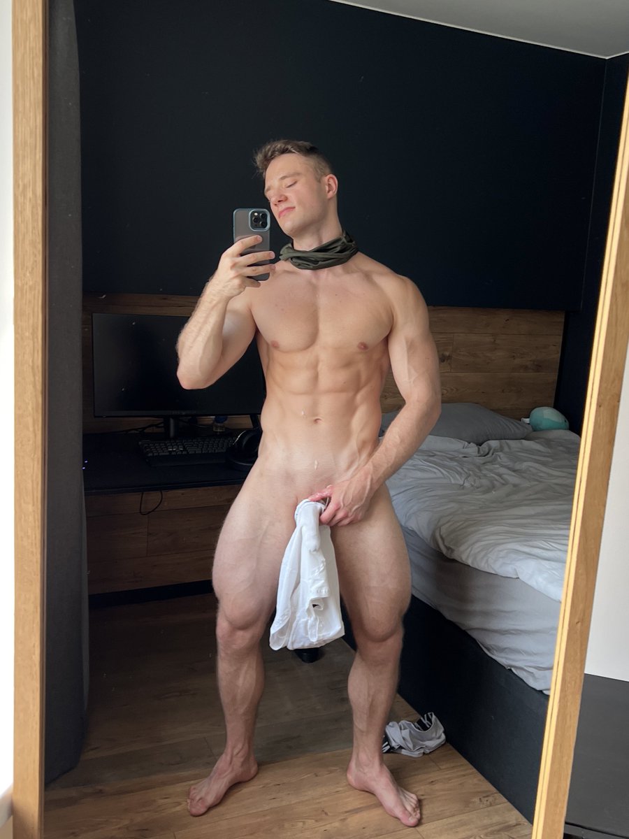 𝐆𝐑𝐎𝐌 💪🏽🪽 tweet media
