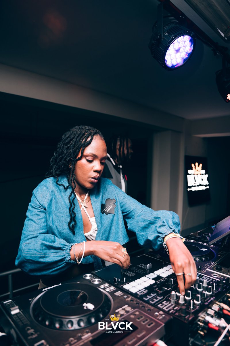 game__vii's tweet image. Give it up for the maestros behind the decks! Kaneda 🔥🙌 #BlackExcellenceKE #BeKE #RespectTheDjs