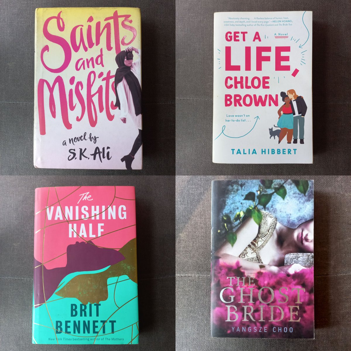 BOOKSHELLV's tweet photo. @literarybase Angkut yuk!! Ada clearance sale 10% juga lho di shopee kita 😁 https://t.co/RrIduzxJyx