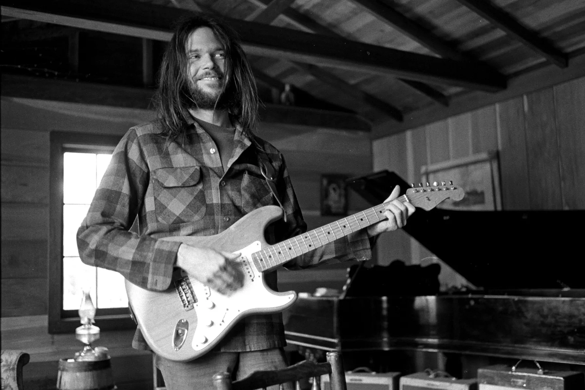 TheExtremeMusi1's tweet photo. Neil Young 1972 https://t.co/mVuao2yavR
