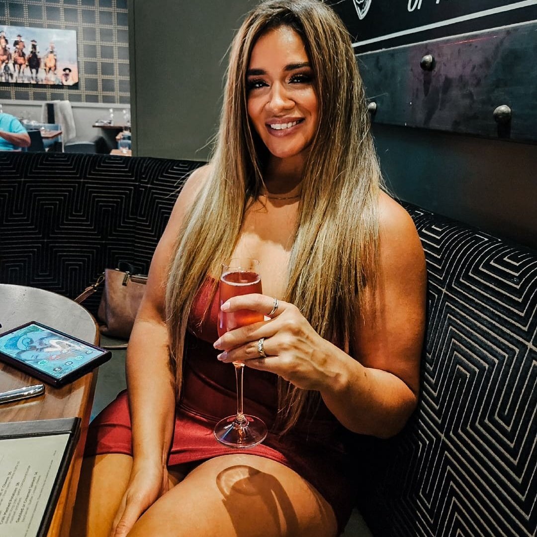 DMoua80's tweet photo. It's been a min since I've been on this platform. If you're seeing this post come say, "hello!" I'd love to connect. ♥️♥️ https://t.co/uYcQKOAm2d