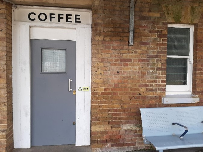 TPTRetail's tweet photo. Looking for a local Kent business to trade at #dealstation - could that be you? https://t.co/h48oH9i7Ud @Se_Railway @DealSocietyKent @discoverdeal1 #dealcoffee #kentcoffee #kentcoffeeopportunities https://t.co/q7WBWswZ0u