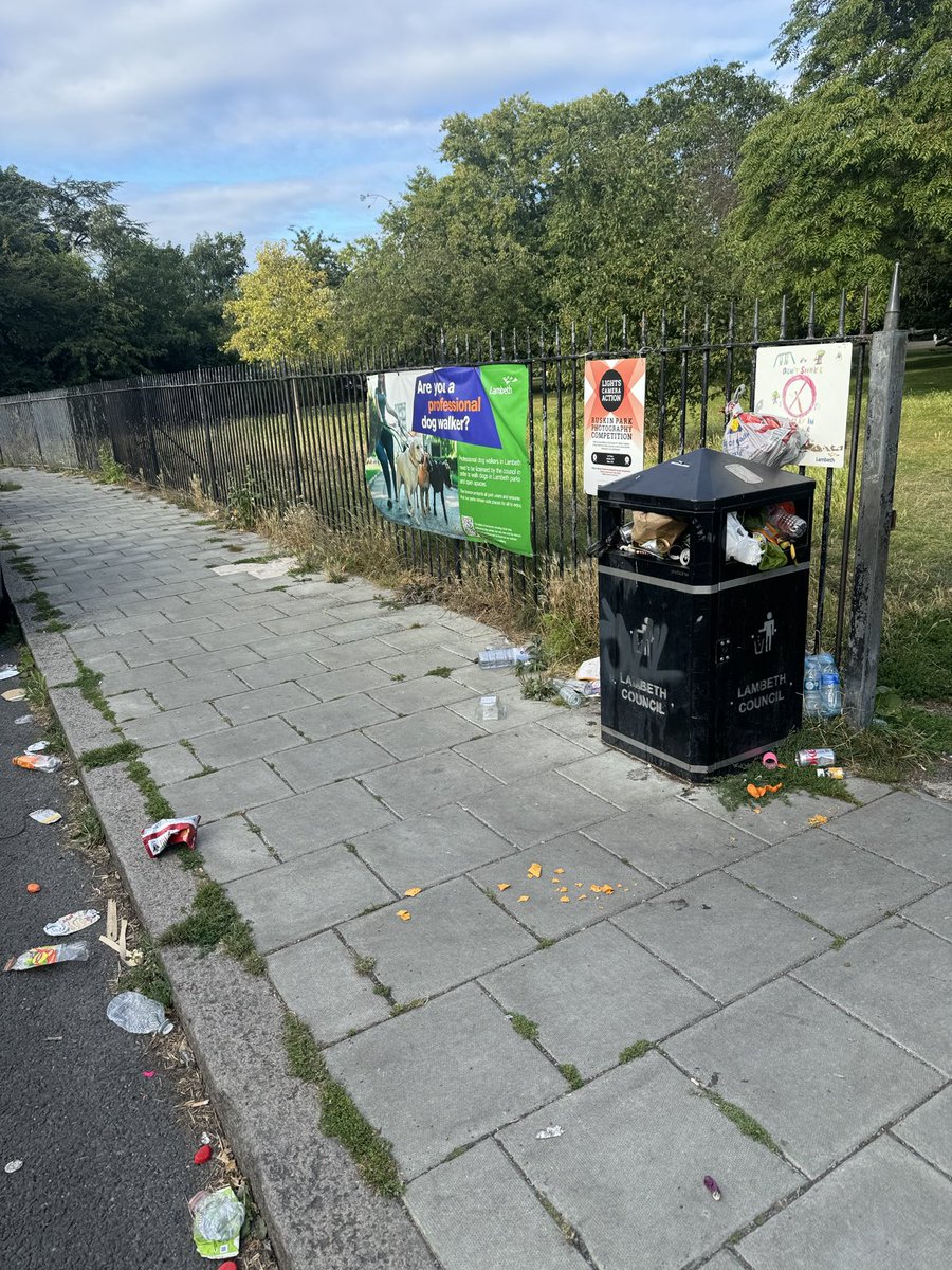 simon baxter tweet media