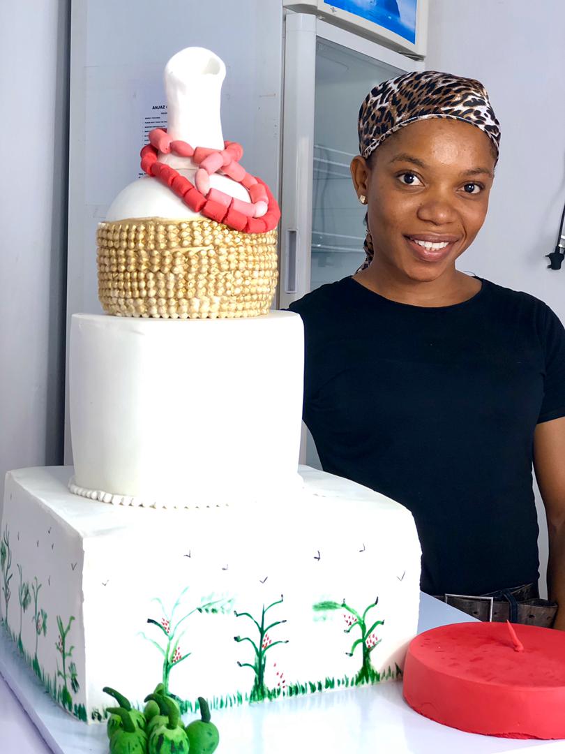 AnjazCake's tweet photo. Happy Tuesday and welcome to ANJAZ CAKE PALACE, we are always one call  away to take your orders for cakes and small chops.
To place your order kindly call me on 090-2708 4895 
#Abuja  #abujatwittercommunity #abujabaker #abujacakes #kurudubaker #karu https://t.co/bgmHTPJhmv