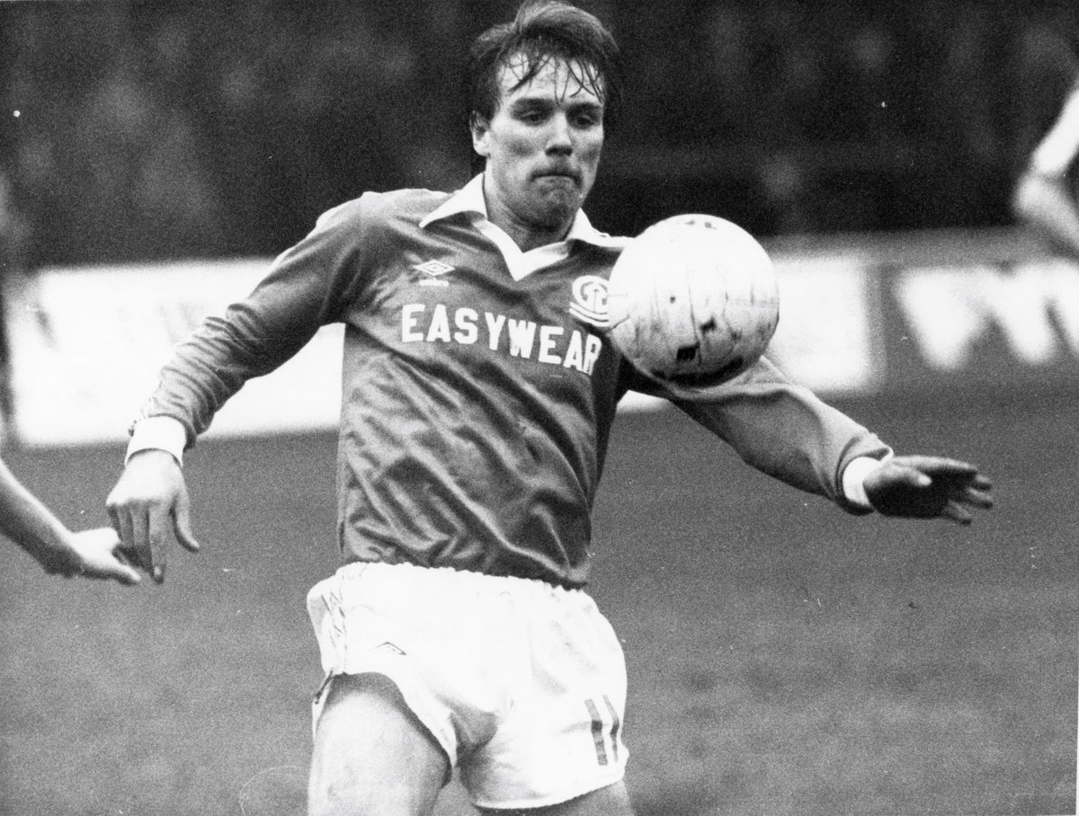 BFC_ExPlayers's tweet photo. Happy 66th Birthday today to former Pool striker & top man .... Wayne Entwistle
Hope you have a great day Wayne !
๐๐๐โฝ๏ธ๐๐ดโโ๏ธ
#TopMan
#FitAsAFiddle
#KeenCyclist https://t.co/XzOVOgdd3Y