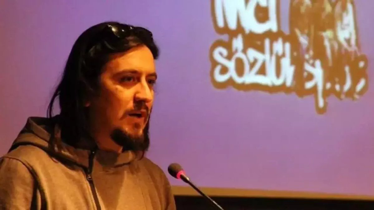 Serkan İnci:

"AKP hükümeti; yurt dışından dolar getirip faize yatıran yabancılara milletin cebinden %50 faiz ödüyor. Ama diğer yandan çoluk çocuğun 50 dolara verdiği yurtdışı siparişlerine %60 vergi getiriyor.

Dünyada kendi halkına böyle eziyet eden başka bir yönetim yok."