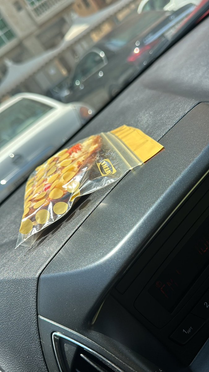 هيك منسخن الاكل هوون 🤷🏻‍♂️😂😂
#شوب #winteriscoming