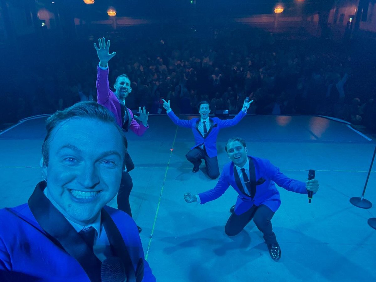 Thank you Great Yarmouth for a lovely two-show day! 

First pic - 3.30pm show 
Second pic - 7.30pm show

Spread the word we're back at The Britannia Pier Theatre on Saturday 17th August. 
Tickets at bookings.britannia-pier.co.uk/selectPerforma…