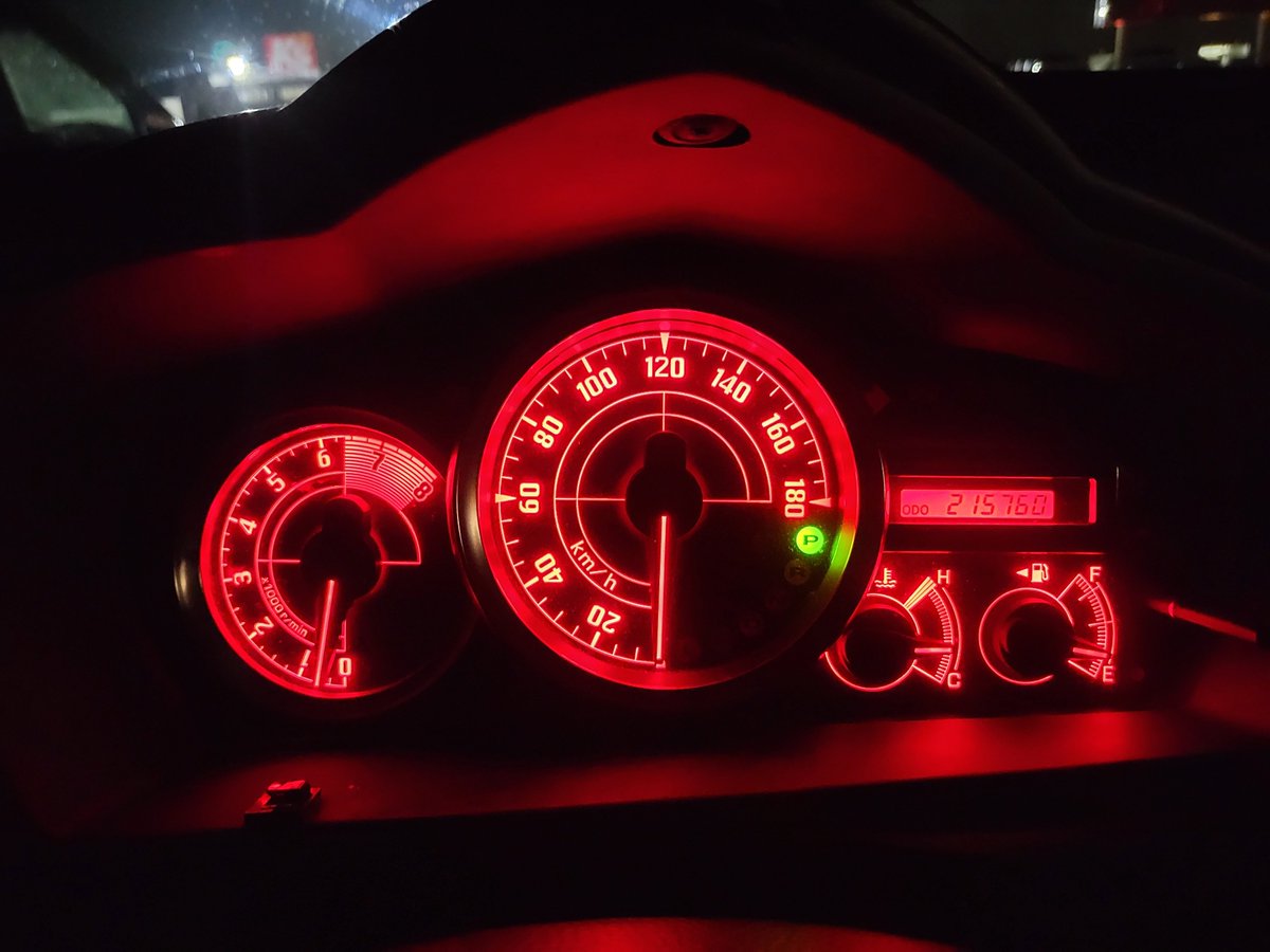 jenaacips's tweet photo. こちらの愛車も、車検が切れてしまったのでとうとうお別れです。
6万km走ってた車を8年と15万km走り回りました!
未だに未練は残ったままです。
たくさんの思い出をありがとうございました!
#WillVS https://t.co/9gJL5GRC9i