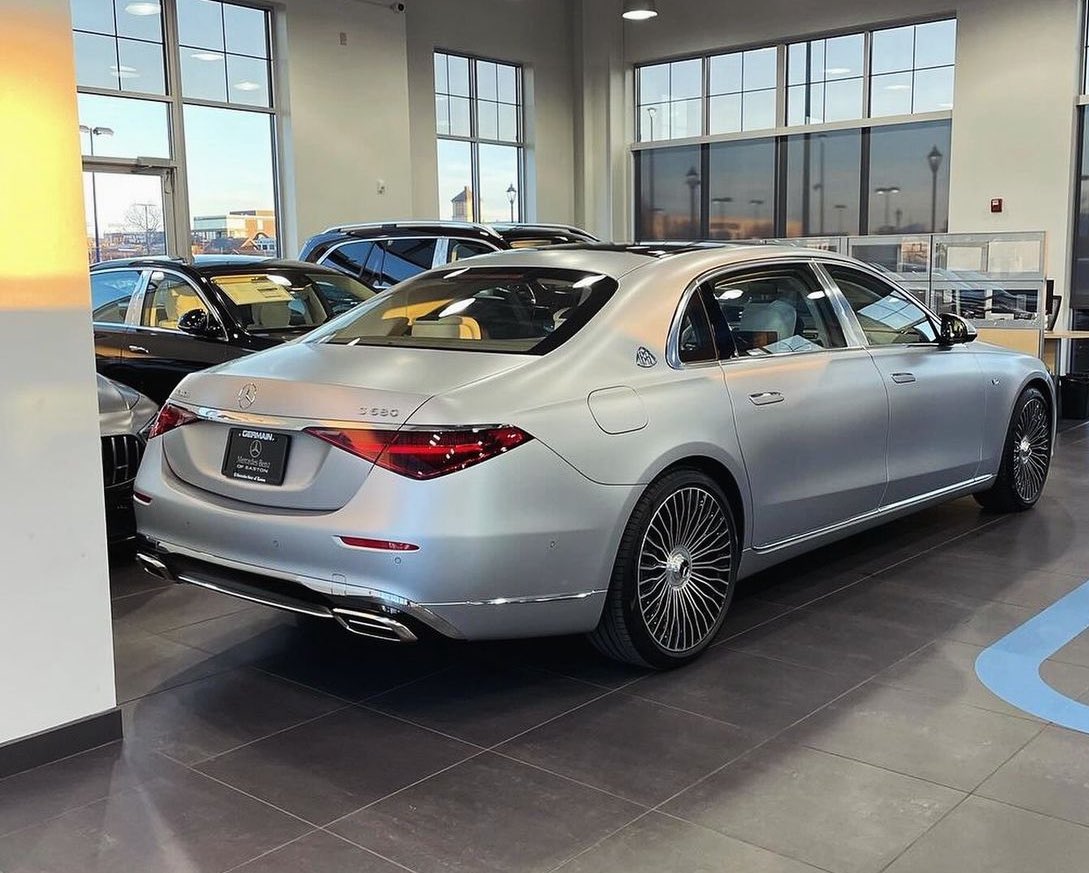May your day be as beautiful as this MAYBACH S680 silve