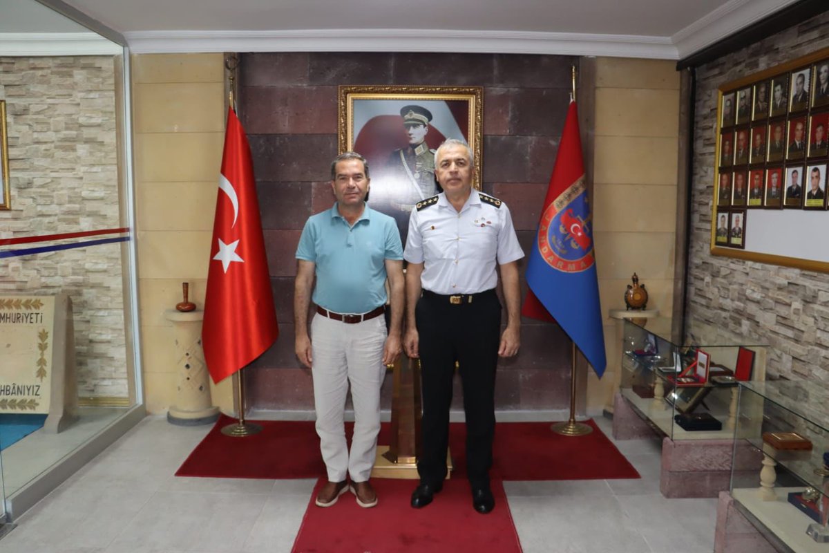 Nevşehir Alay Komutanımız Sayın
 B. Murat Yakına yakın ilgisi ve güzel sohbetinden dolayı teşekkür ederiz .