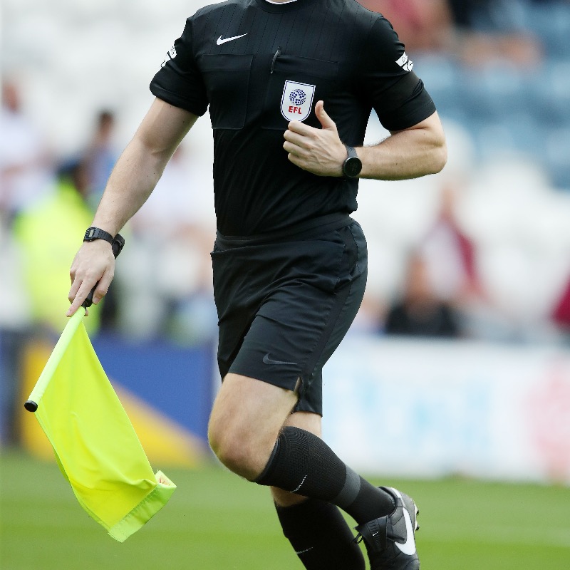 prorefofficial's tweet photo. 📄 The full list of referees and assistant referees for the 2024/25 @EFL and @TheVanaramaNL season ⤵️