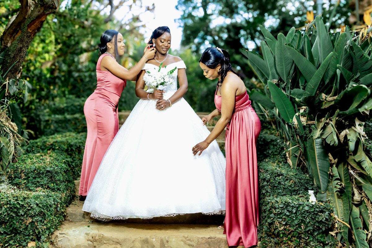 marajstudios's tweet photo. Gauteng Wedding Photographer andVideographer 
For bookings: 0732140265
 #gautengweddingphotographer
#marajstudios https://t.co/CYGeFT0Go9