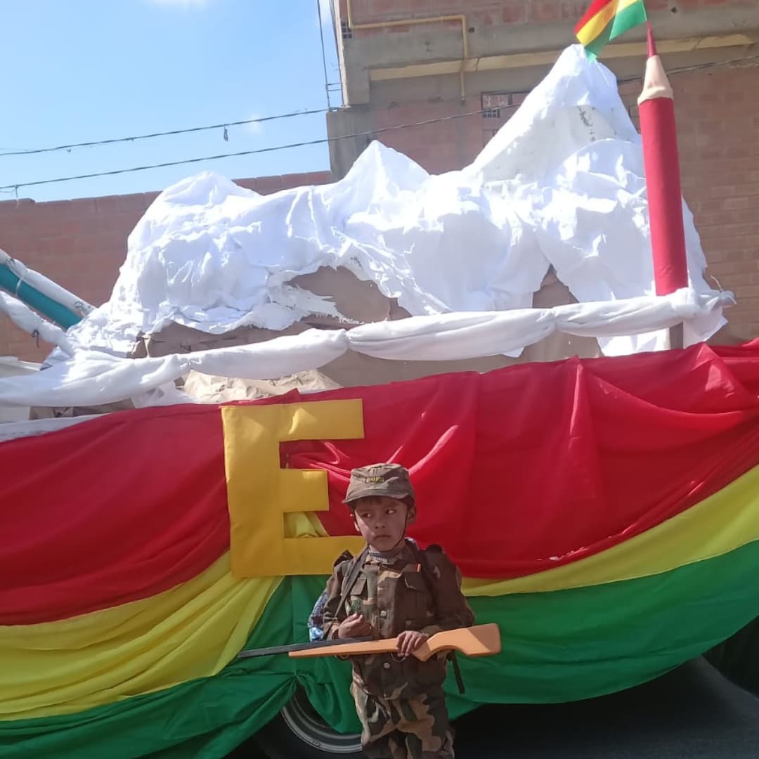 educacion_adv's tweet photo. Desfile Cívico en los 199 años de Independencia. https://t.co/ejmV8gcHHW