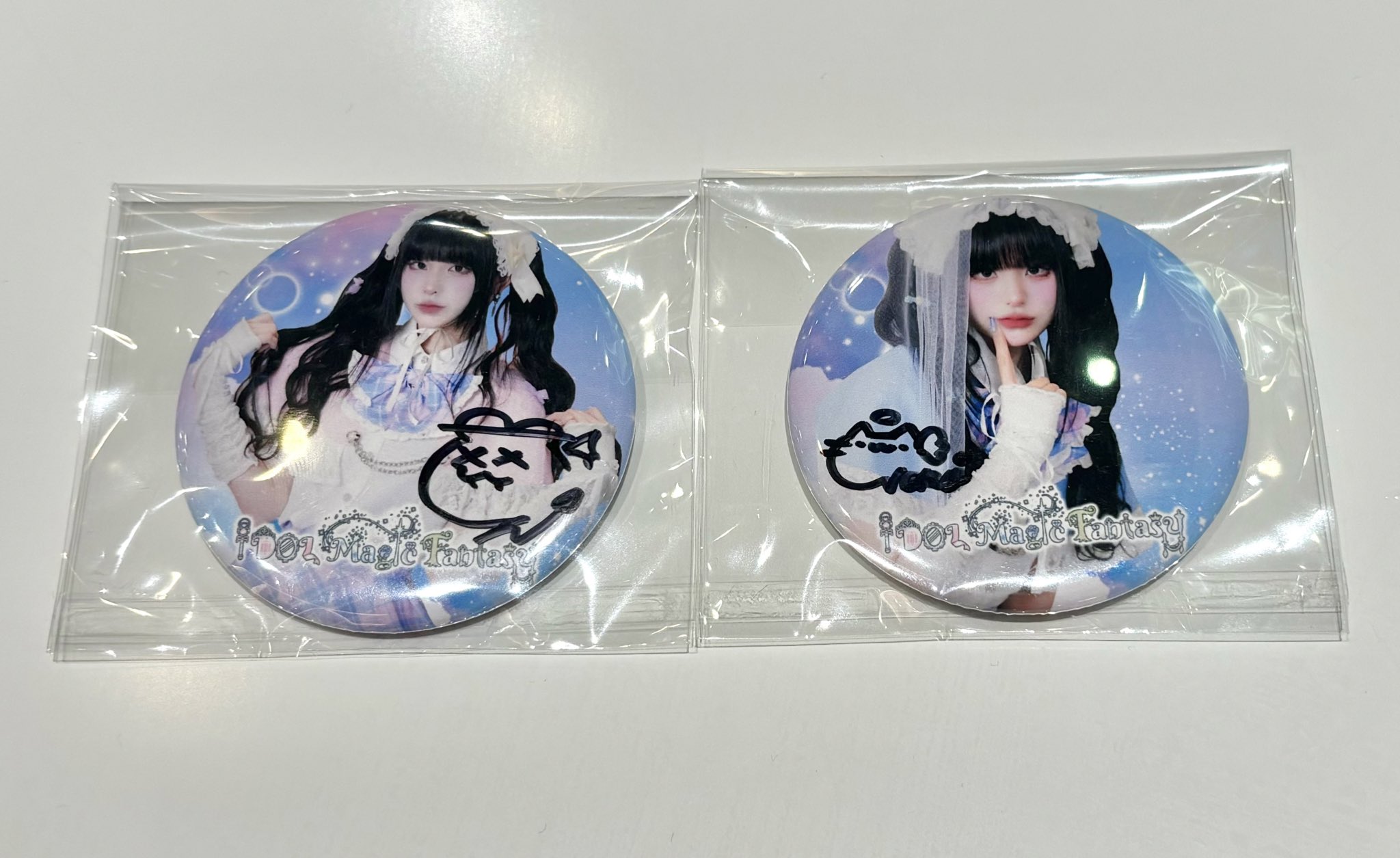 トワツガイ 缶バッジ 双子 共謀 缶バッジ ハチドリ ツル トワツガイFans トワファングッズ