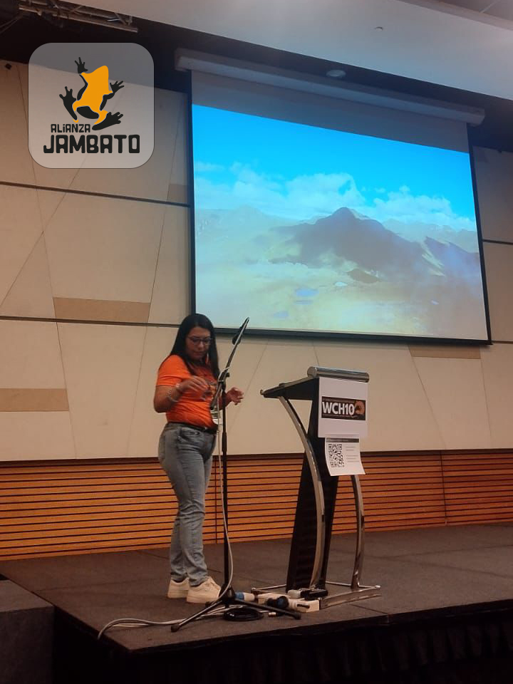 AlianzaJambato's tweet photo. @AlianzaJambato at the #WCH10! Our CEO María del Carmen Vizcaíno presenting a video explaining why we work for the conservation of Jambatos. You can see the full video here:

https://t.co/9ZZUvlygZi

The video was produced by @3Diversity_ec
#SomosJambato https://t.co/nDOpU7pAp9