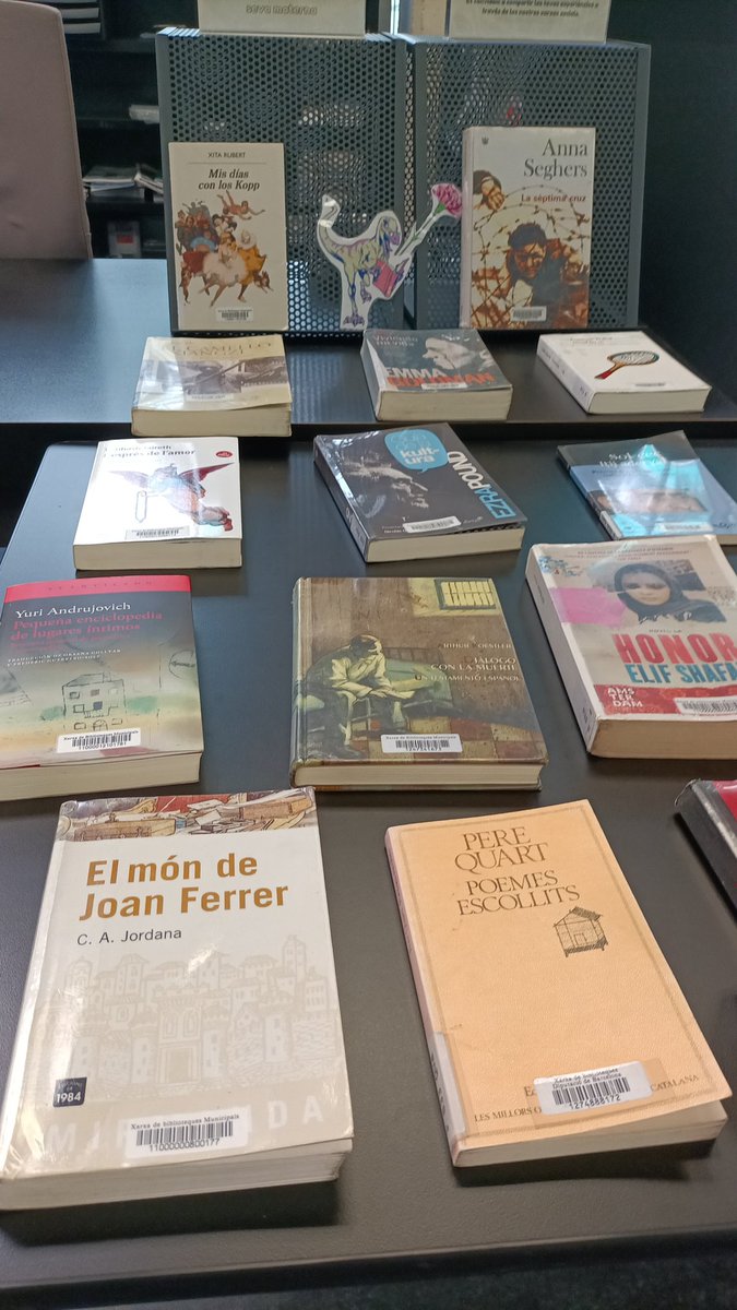 Visca #biblioteca #sagradafamilia.
<a href="/revistesAPPEC/">APPEC · Editors de Revistes i Digitals</a> <a href="/catmemoria/">Memorial Democràtic</a> <a href="/deleslletres/">República de les Lletres</a> <a href="/IEC/">IEC</a> #Catalunya #Postguerra #CAJordana #exili <a href="/MemoriaCat/">Memòria i Història. Memoria.cat</a> <a href="/cultura_cat/">Cultura</a> <a href="/Izaskunarretxe/">Izaskun Arretxe Irigoien</a> <a href="/RevistaCat/">Revista de Catalunya</a> <a href="/MariaCampilloo/">campi</a>