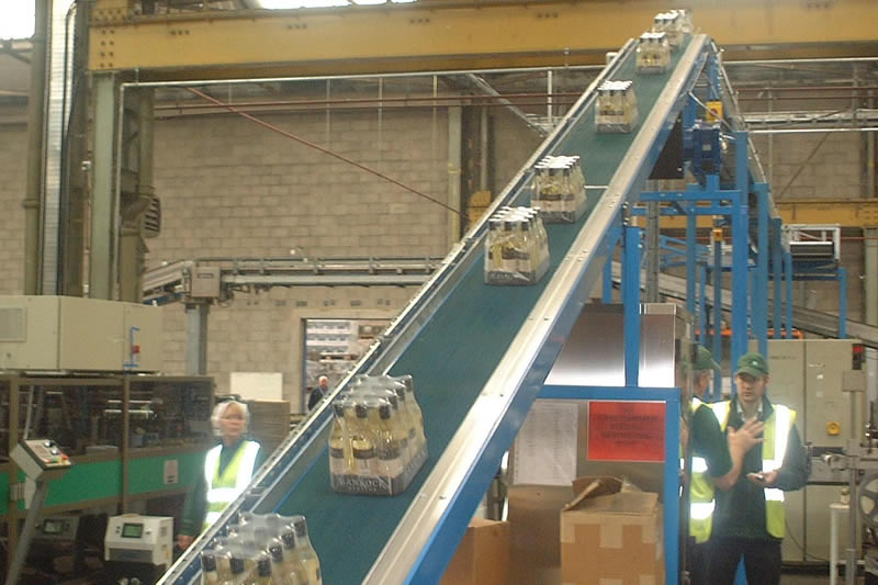 Amber Automation Level &amp; Incline Belt Conveyors - Find out more at amber-industries.ltd.uk/level-incline-…. #Amber #Industries #Conveyor #Conveyors #Systems #PetFood #Stainless #Food #Pallet #Gravity #Powered #Belt #Roller #Lineshaft #Chain #Slat #Food #Furniture #Airport #Sortation #Transfer