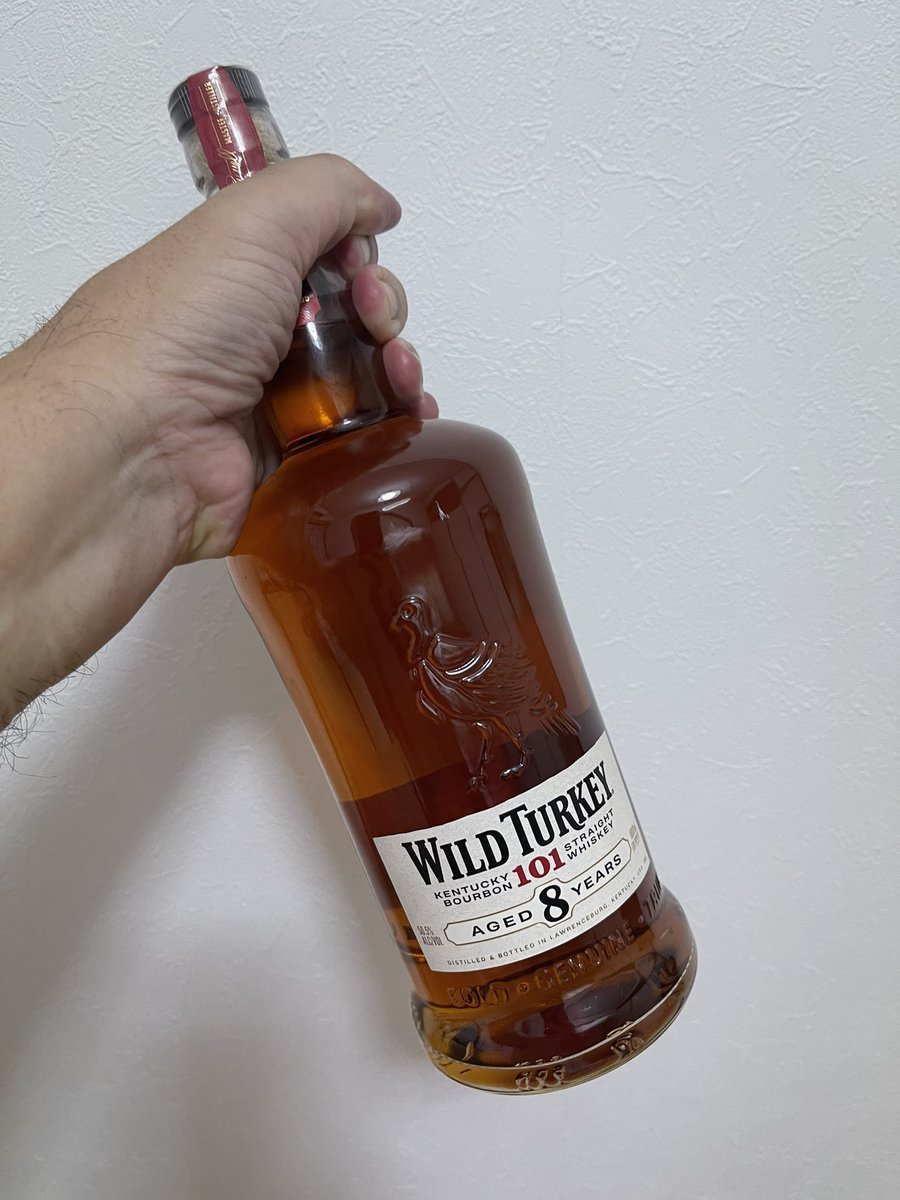 FED_Zorki's tweet photo. #バーボン の基本、#101proof の #ワイルドターキー8年 。 https://t.co/m6lG3ce4kB