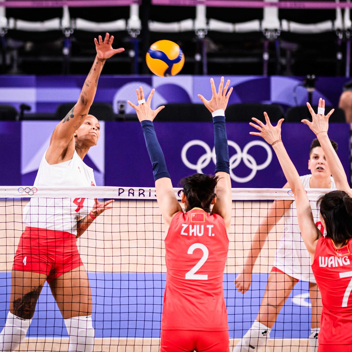 Türkiye'nin gururu! 🇹🇷

#FileninSultanları yarı finalde!