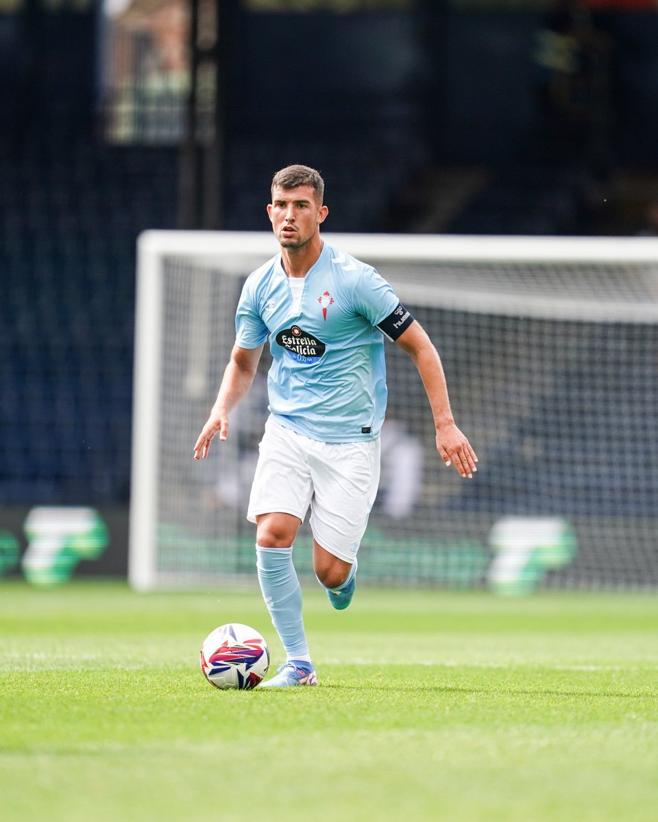 𝐂arlos. 
𝐂anteirán.
𝐂apitán.