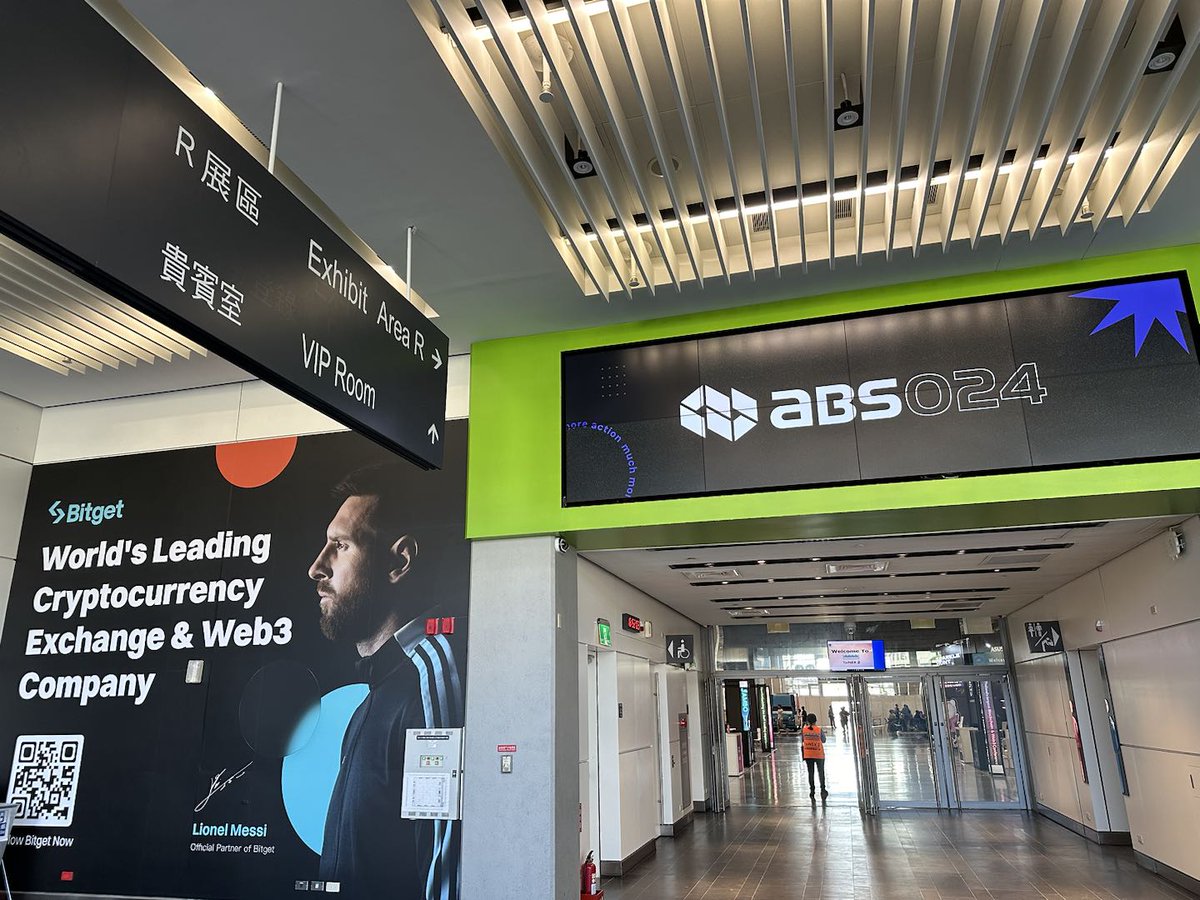 bitget's tweet photo. Exciting first day at #AsiaBlockchainSummit in Taipei!
We steal the show with #Bitget and @BitgetWallet's dominant displays everywhere, showing our strong branding and dedication to the #crypto community. 🚀
Visit booth TOS-B1 to learn about our web3 expansion and grab exclusive merchandise prizes!
#EventwithBitget #ABS2024 #TheOpenSummit