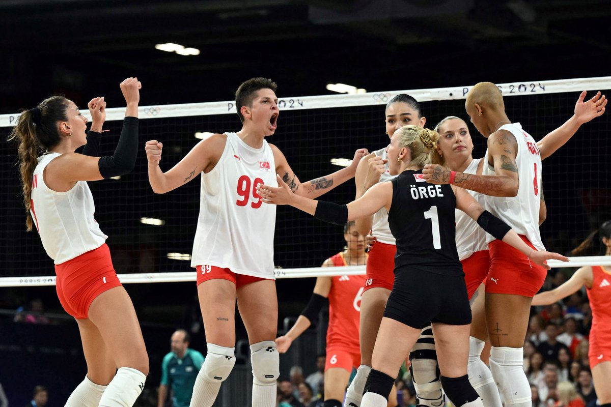 Dünya duysun biz buradayız🧿 🇹🇷🦾
#türkiye #ParisOlympics #Paris2024