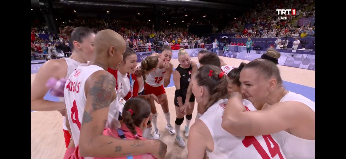 Bu kızlar bi harika ❤️🇹🇷