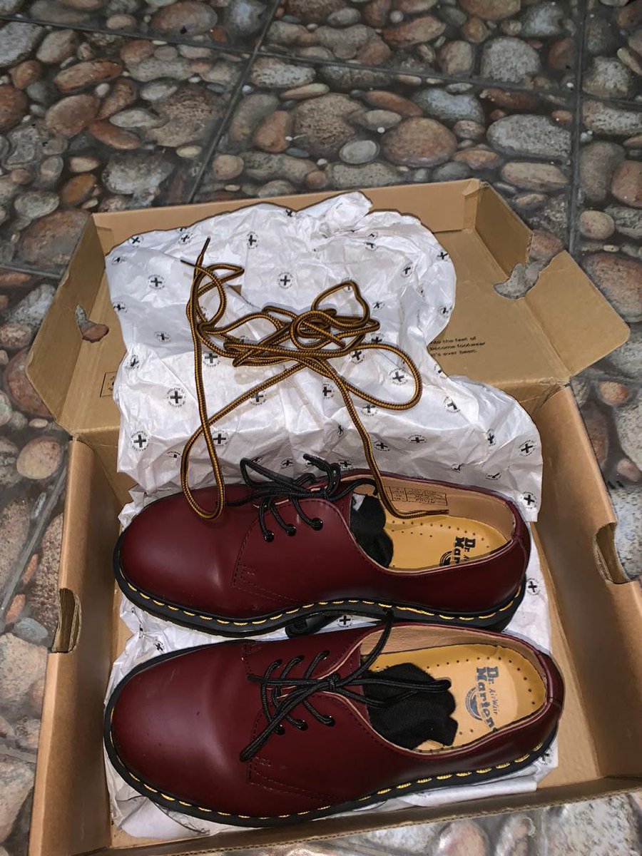 dauskab's tweet photo. #WantToSell
"Docmart 3 holes Cherry Red"
Size 8uk (42) • extra laces • Original Box • Very Good Condition • 1.3k • Lokasi Bekasi #Docmart #Docmartindonesia https://t.co/VQcbUzFXUV