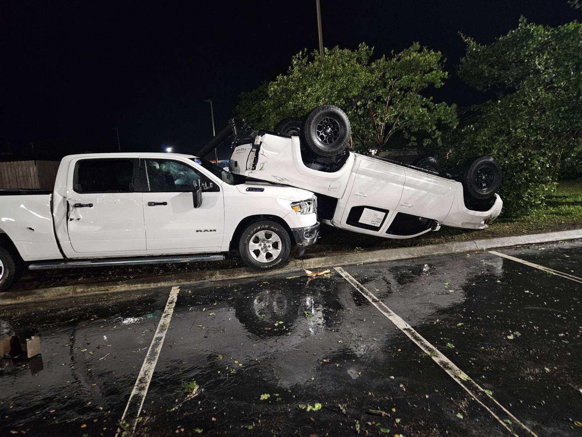 JoeySovine's tweet photo. FIRST ALERT: Possible Tornado Damage in Moncks Corner!🌪

Here is the first view of likely tornado damage in Moncks Corner. The Mayor of Moncks Corner is reporting damage to multiple buildings, including the Arby's and Walmart.  @AutumnLive5 w/ live reports.

📸: @Moncks_Corner https://t.co/00S8XJRrJE
