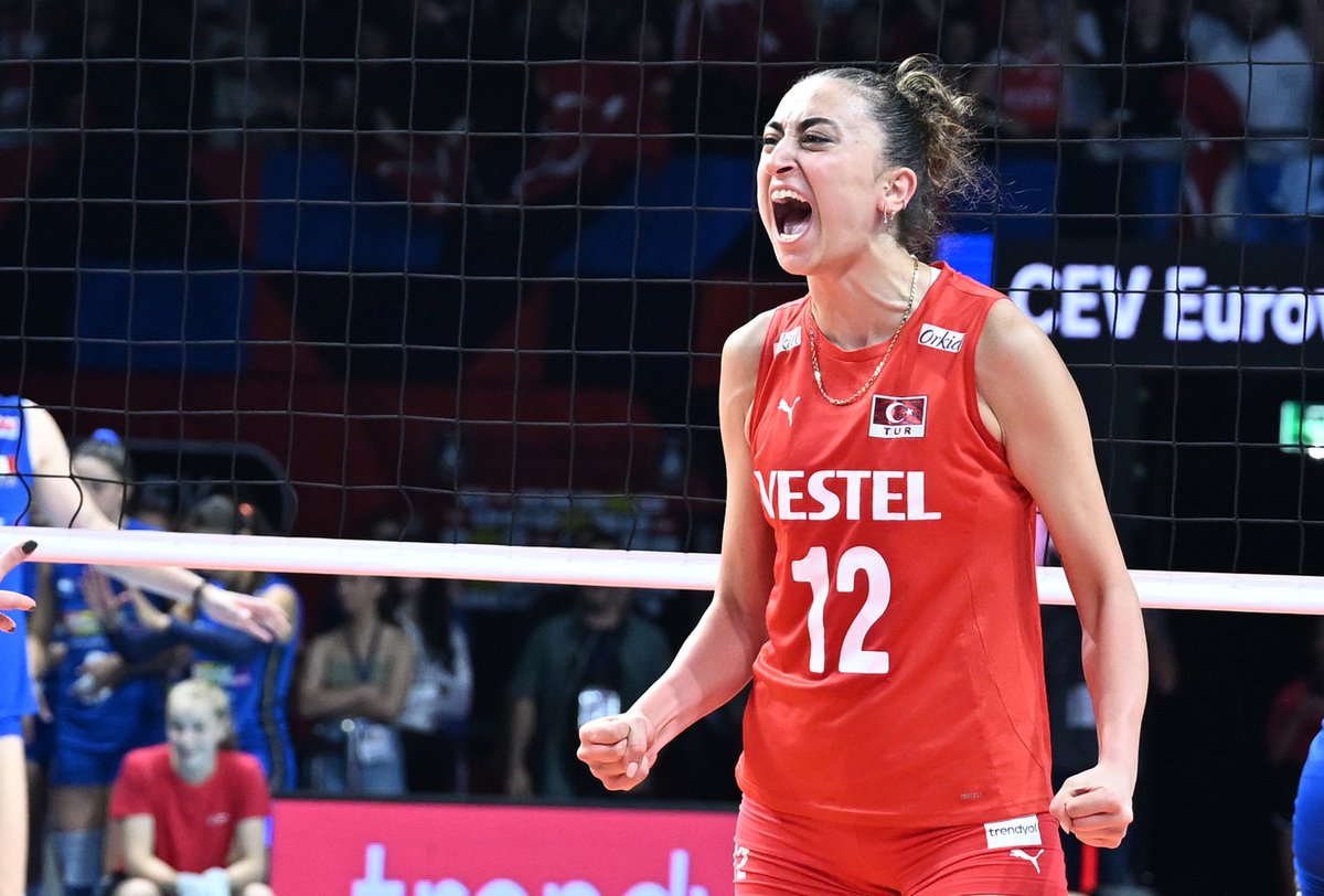 Fıtrat değişir sanma, bu kan yine o kandır.