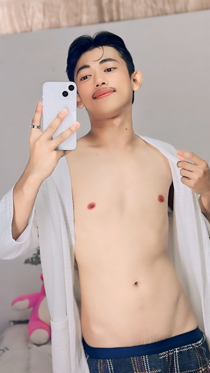 NotNot58164693's tweet photo. สเปคที่ชอบ คือคนที่ชอบเลียหัวนม🫢🤭🤫 
#เงียบ่ยuมาก  #นัดเจอโคราช  #fwbโคราช  
#เงียน #อยากอม🍆💦 https://t.co/E20cspmCkA