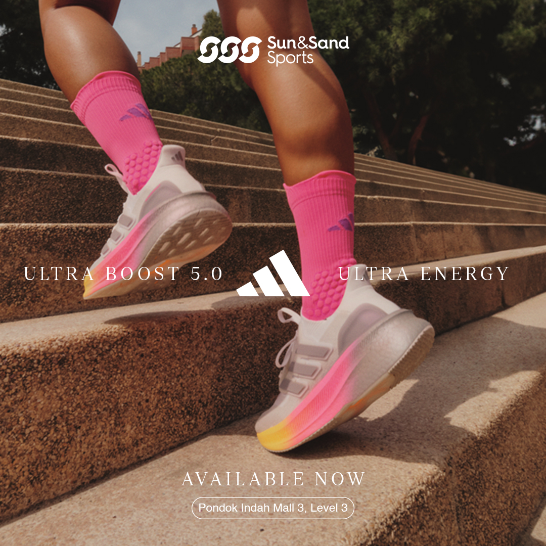 PondokIndahMall's tweet photo. SSS Present The New Ultraboost 5.0 ! 

With their special light boost midsole inside, Ultraboost 5 suitable for run!

Available now at SSS PIM 3! 

#Ultraboost5
#adidas
#FunToTheFinish 
#sssports

Visit Sun &amp; Sand Sports store now and get the dope look https://t.co/3cUrSK6rbm
