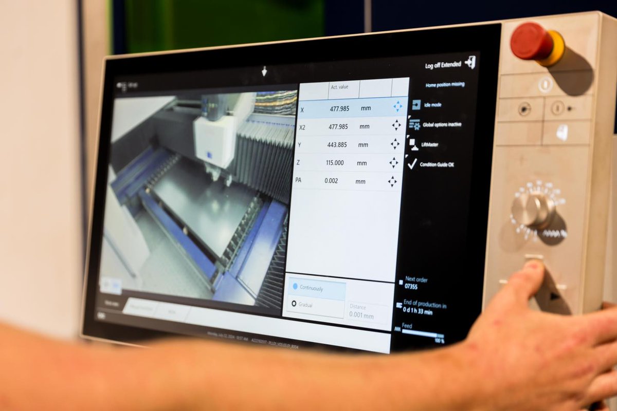 Our latest new addition to our workshop --a third laser!!!
Giving us a larger sheet metal cutting scope to speed up the cutting process.
call on 01209 821902
or email at sales@lasermaster.co.uk   
#lasercutting
#sheetmetal 
#ukmfg 
#Cornwall