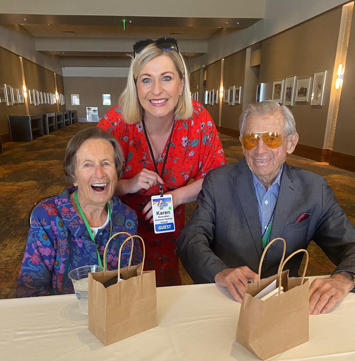 Shannon_Region's tweet photo. After a successful bid led by Mary Mc Cullough, this week Irish Alumni supported by @shannon_region & @failteireland @EventsUL welcomes about 800 global alumni for the 1st of 3 reunions held in Shannon Region from 2024-2026 ππ #makeitshannon #makeitireland @conferencesport https://t.co/dEIPSbxvk3
