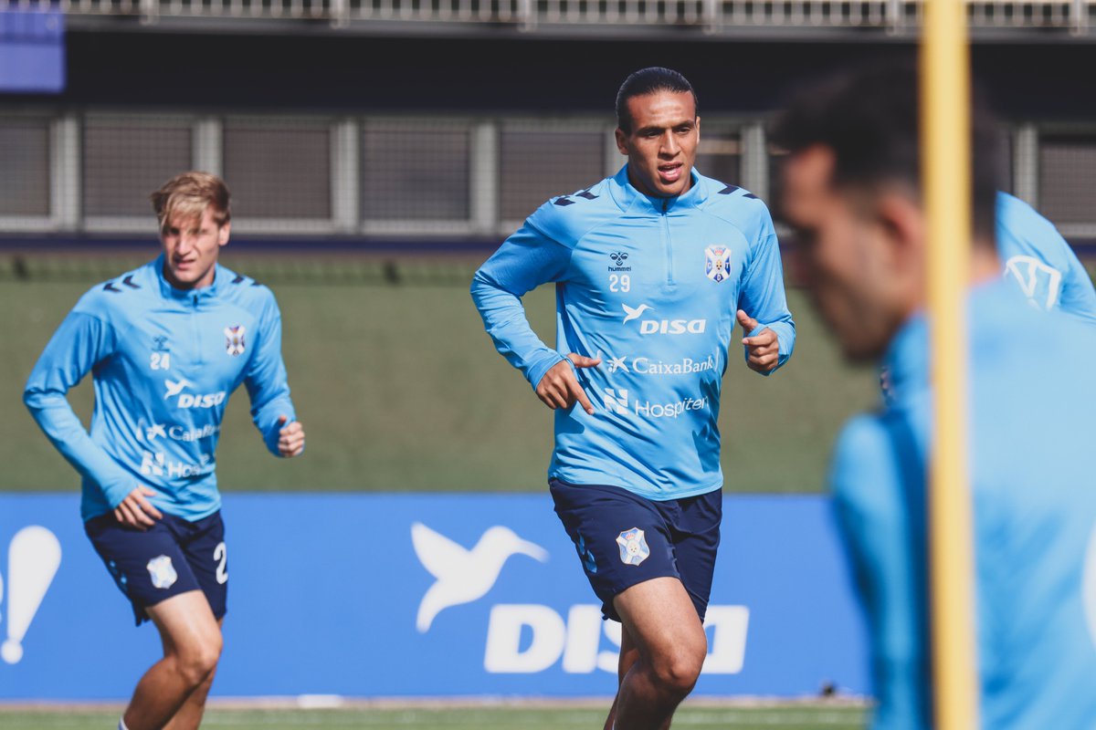 CD Tenerife 🏴 tweet media