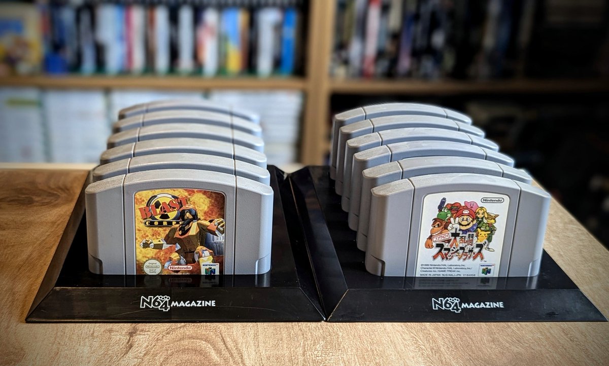 retrogaminggeek's tweet photo. The best free gifts ever in the history of the world. Ever.
#N64Magazine
#N64 https://t.co/3cqAqBRulk