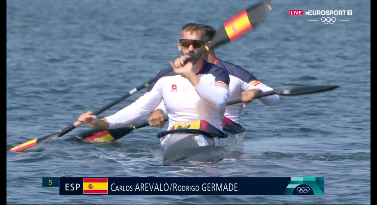En K2 500, Carlos Arévalo y Rodrigo Germade avanzan directos A SEMIFINALES al quedar segundos de su serie.

🛶 La otra pareja (Marcus Cooper y Adrián del Río) ha sido tercera y tendrá que remar más tarde los cuartos de final.