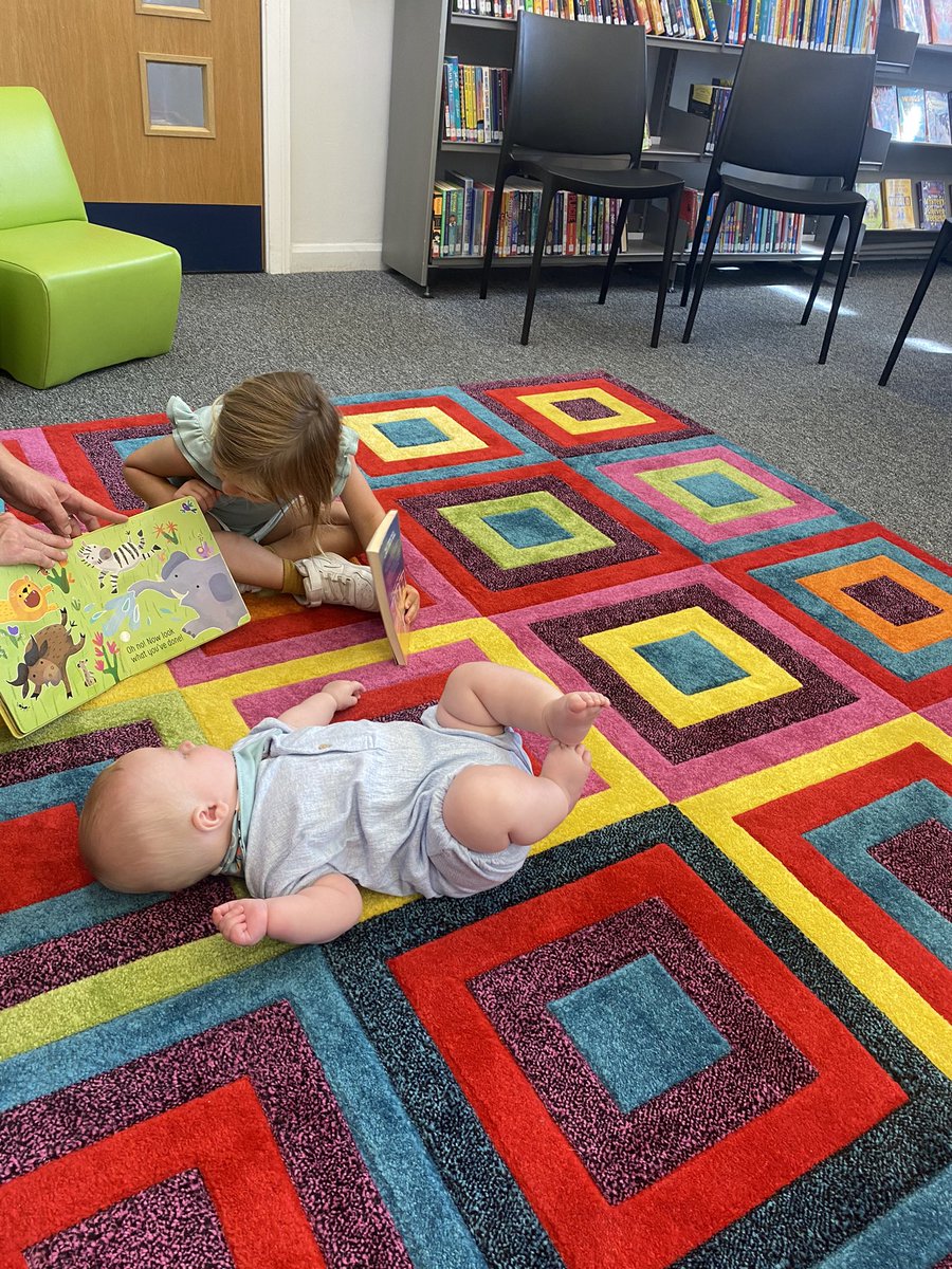 HaltonLibraries's tweet photo. Reading a story at Ditton Library before rhymetime 🎶 Pop along and join us 11-11.45am today for lots of rhymes, songs and fun #learninlibraries #community HH https://t.co/nMigCfDVIv