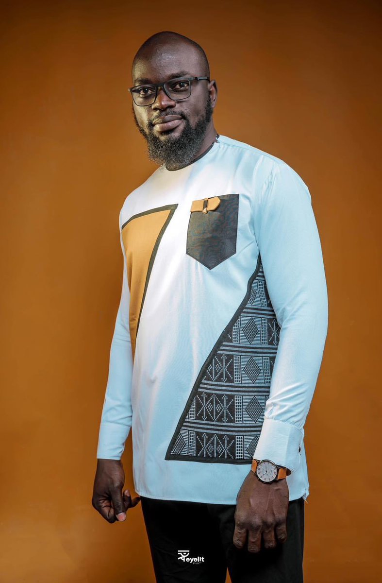 simplechicsn's tweet photo. DISPONIBLE SUR COMMANDE✅
—————————————-
Spéciale Promotion Magal de Touba et Assomption 

Hello Chers Chics 👋🏾
⚜Référence : « XELCOM »
🌀Taille : Sur mesure ou taille standard 
💰Prix de la Chemise : 18.000 = 16.000 CFA
🛵Livraison partout à Dakar 

#promo https://t.co/prY03TNgzK