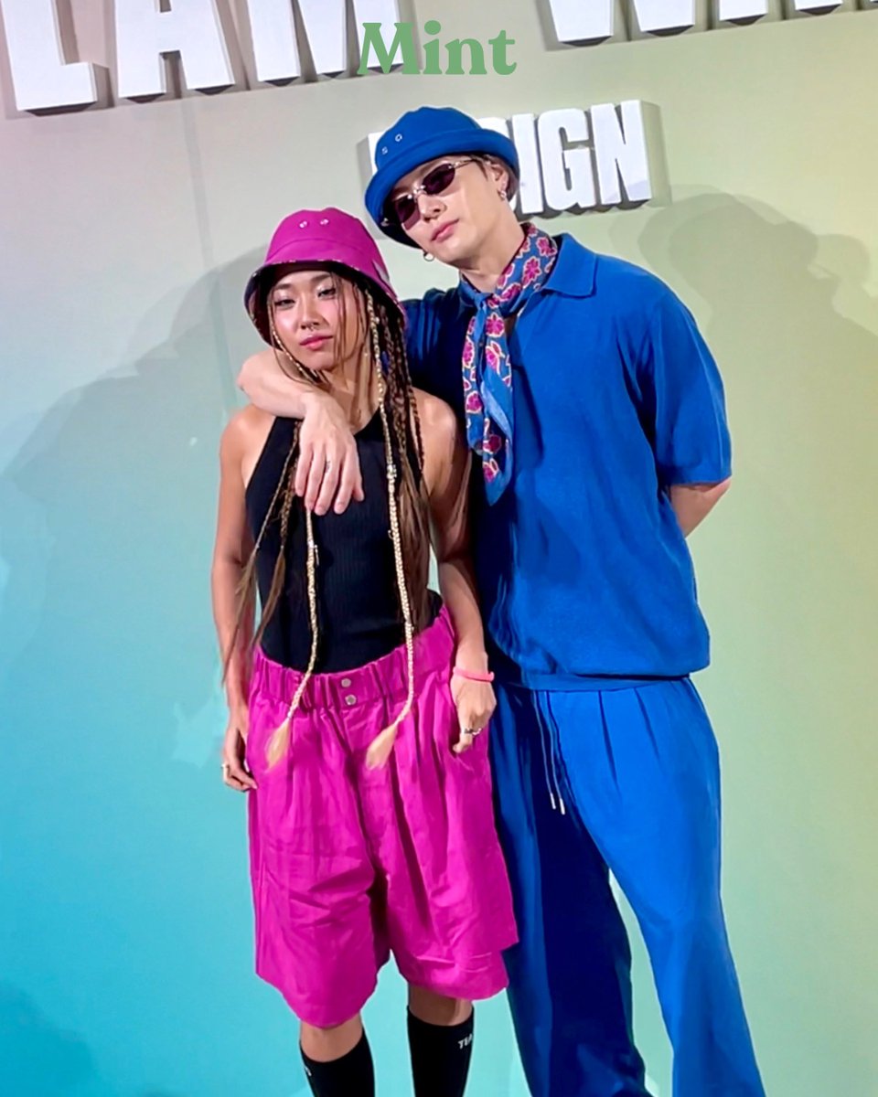 mintmag_th's tweet image. #MintReports เก็บช็อตคู่ของศิลปินสาวสุดฮอต #มิลลิ และหนุ่ม #JacksonWang  ขณะเดินทางมาร่วมฉลองเปิดตัวป๊อปอัพแห่งใหม่ของ #TEAMWANGdesign ณ  ชั้น M, EMSPHERE ในวันนี้มาให้ชมกัน 💚

#MILLI 
#TEAMWANGSPARKLES 
#ISEETHELIGHTS 
#club21thailand 
#MintMagTH