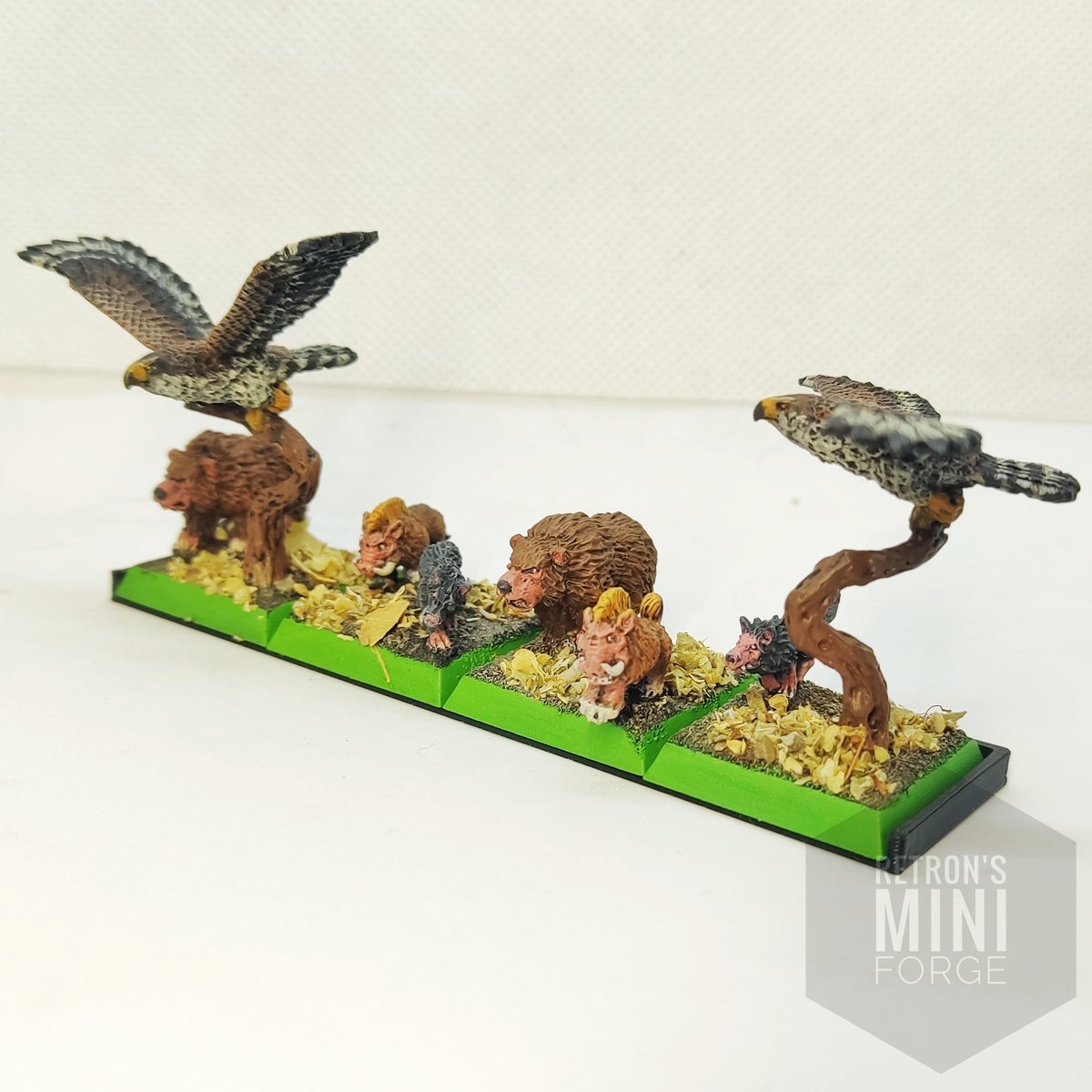 Retr0nMiniForge's tweet image. Wild Creatures and Beast Master for #Argatoria
#malowaniefigurek #paintingminis #10mmwargaming @Spellcrowstudio